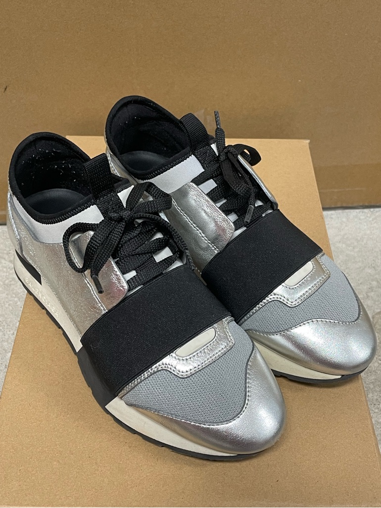 Women’s Balenciaga Race Runner Sneakers | Silver Metallic | Size 35